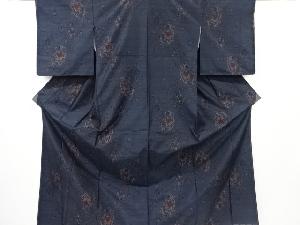 花唐草模様織り出し本場泥大島紬着物